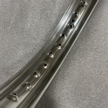 19 x 2.15 (40) Excel Valanced Rim - BSA Goldstar A10 A7 Starfire B31 B33 Rear (Silver Anodised))