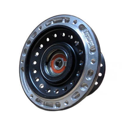 Triumph Front hub Black