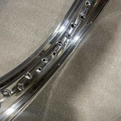 18 x 2.50 (40) Morad Valanced Rim - Triumph T90 T100 T120 Bonne T110 - Bolt On /QD Rear Hub
