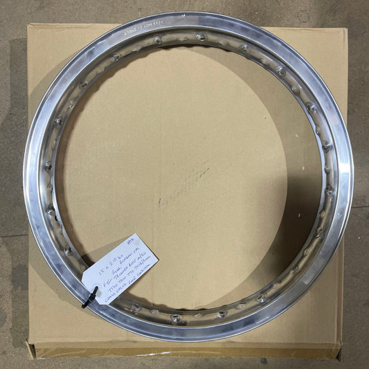 18 x 2.15 Borrani Valanced Rim - Triumph T120 T100 T90 Tiger Bonneville - Bolt On/QD Hub - Rear - 40 Hole